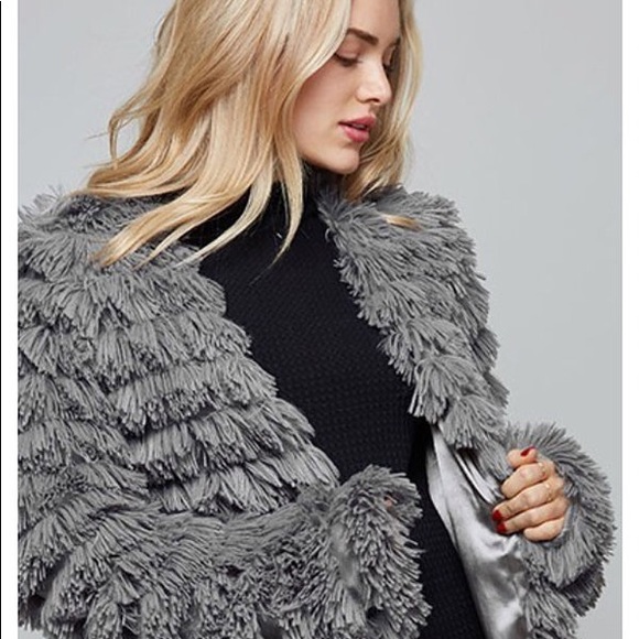 Faux Fur Jacket - Picture 3 of 3